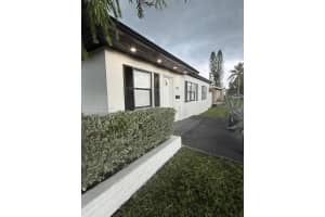 3201 Sw 76th Ave, Miami