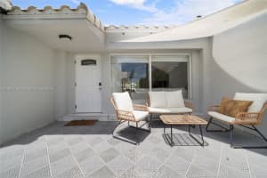 1625 Hollywood Blvd Hollywood, FL 33020 - MLS#A11887139