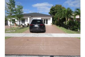 1671 Sw 44th Ter 2 Fort Lauderdale, FL 33317 - MLS#A11887186