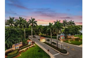 20841 Nw 1st St, Pembroke Pines