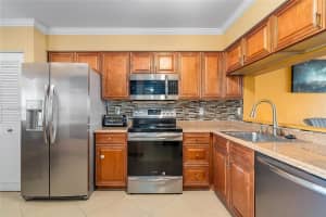 2200 S Cypress Bend Dr 804 Pompano Beach, FL 33069 - MLS#A11887233