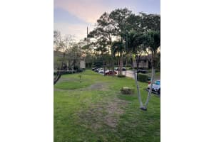 512 Shady Pine Way D2 Green Acres, FL 33415 - MLS#A11887257