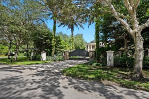 9601 Sw 60 Ct Pinecrest, FL 33156 - MLS#A11887287