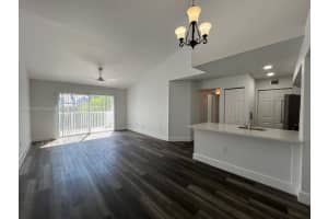 655 Sw 111th Way 308 Pembroke Pines, FL 33025 - MLS#A11887293