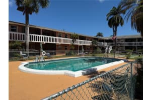 160 Ne 8th Ave 25a, Hallandale Beach