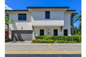 8217 Nw 46th St Doral, FL 33166 - MLS#A11887368