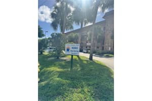 4960 E Sabal Palm Blvd 203 Tamarac, FL 33319 - MLS#A11887376