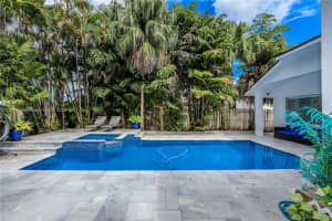 1230 S 13th Ave 1230 Hollywood, FL 33019 - MLS#A11887389