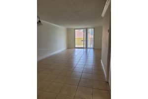 MLS# A11887438, Hialeah, Florida 33015