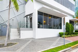 801 S Pointe Drive Th102 Miami Beach, FL 33139 - MLS#A11887455