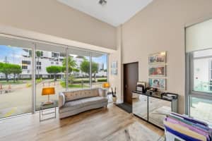 801 S Pointe Drive Th102 Miami Beach, FL 33139 - MLS#A11887455