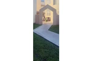 6065 Nw 186th St 202 Hialeah, FL 33015 - MLS#A11887456