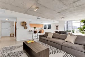 3250 Ne 1st Ave 615, Miami