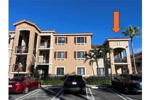 22561 Sw 88th Pl 206-7, Cutler Bay