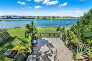 10016 Sw 228th Ter Miami, FL 33190 - MLS#A11887492