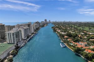 5700 Collins Ave 12e Miami Beach, FL 33140 - MLS#A11887494