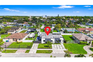 10925 Sw 218th Ter, Miami
