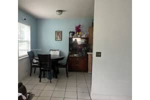 1025 Selkirk St West Palm Beach, FL 33405 - MLS#A11887509