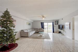 301 Nw 177th St 214 Miami Gardens, FL 33169 - MLS#A11887516