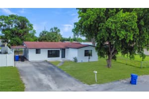 1640 Nw 27th Ave Fort Lauderdale, FL 33311 - MLS#A11887518