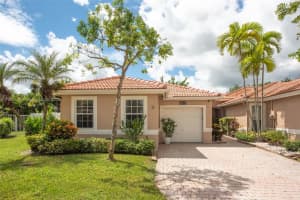 13070 Nw 5th St, Pembroke Pines