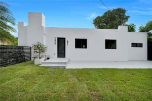 1370 Sw 5th St, Miami