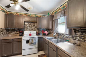 6034 Columbine Dr, Jacksonville, FL 32211, Sold 11/24/25