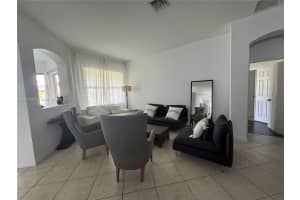 4337 Laurel Pl Weston, FL 33332 - MLS#A11887682