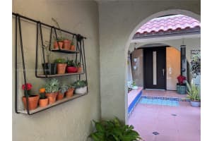 3842 Alcantara Ave 71d Doral, FL 33178 - MLS#A11887685