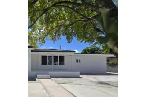 598 E 41st St Hialeah, FL 33013 - MLS#A11887699