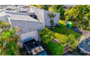 9655 Nw 26th Ct 2 Sunrise, FL 33322 - MLS#A11887723