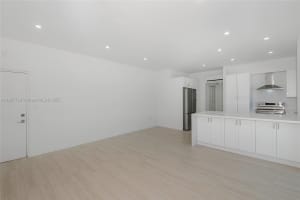 1960 Marseille Dr 403 Miami Beach, FL 33141 - MLS#A11887738