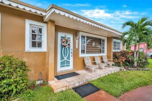 3825 Nw 193rd Ter Miami Gardens, FL 33055 - MLS#A11887786