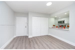 802 Nw 87th Ave 216 Miami, FL 33172 - MLS#A11887817
