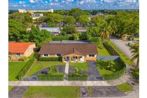 9361 Sw 30th Ter, Miami