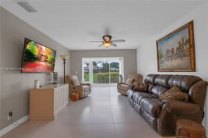 8809 Belle Aire Dr 8809 Boca Raton, FL 33433 - MLS#A11887869