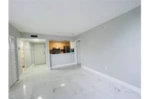 7125 Nw 186th St B408 Hialeah, FL 33015 - MLS#A11887882