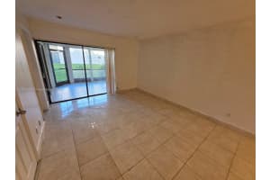 3252 Foxcroft Rd 112 Miramar, FL 33025 - MLS#A11887889