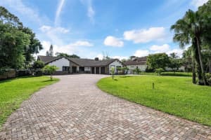 6252 Nw 65th Ter Parkland, FL 33067 - MLS#A11887895