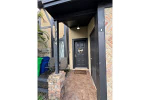 9204 Nw 49th Pl Sunrise, FL 33351 - MLS#A11887905