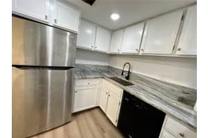 3680 Inverrary Dr 2b Lauderhill, FL 33319 - MLS#A11887927