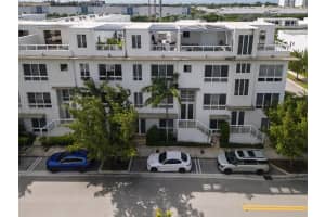 10354 NW 64th St, Doral, FL 33178, Sold 06/12/26