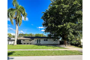 9420 Dominican Dr, Cutler Bay
