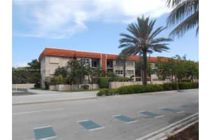 4143 N Ocean Blvd 303 Fort Lauderdale, FL 33308 - MLS#A11887978