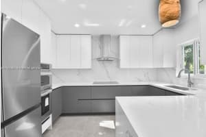 7902 Sw 67th Ave South Miami, FL 33143 - MLS#A11887982