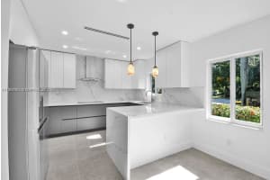 7902 Sw 67th Ave South Miami, FL 33143 - MLS#A11887982