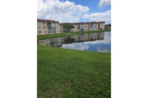 8920 Sunrise Lakes Blvd 111 Sunrise, FL 33322 - MLS#A11887987