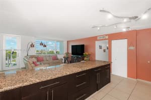 7135 Collins Ave 625 Miami Beach, FL 33141 - MLS#A11888028