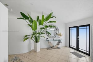 18775 Nw 80th Ave 18775 Hialeah, FL 33015 - MLS#A11888056