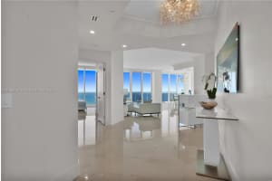 4779 Collins Ave Ph4301, Miami Beach